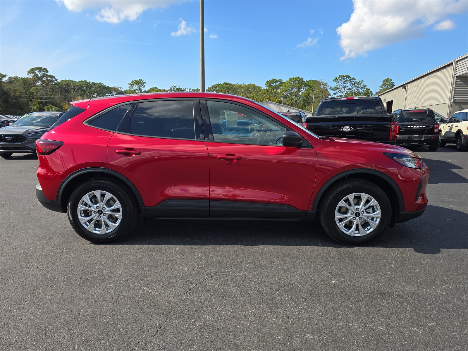 2026 Ford Escape Active photo 3