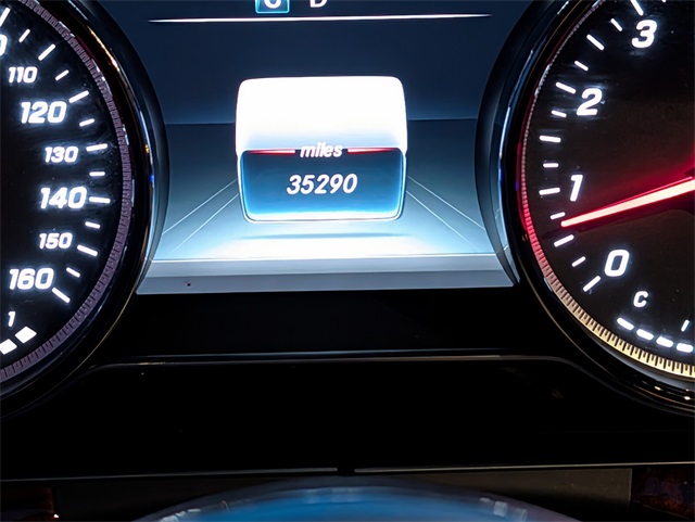 2019 Mercedes Benz E 300 4MATIC photo 19