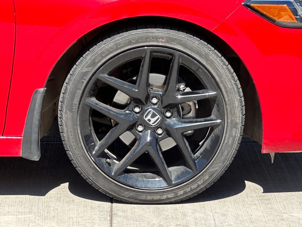 2023 Honda Civic Sport photo 2