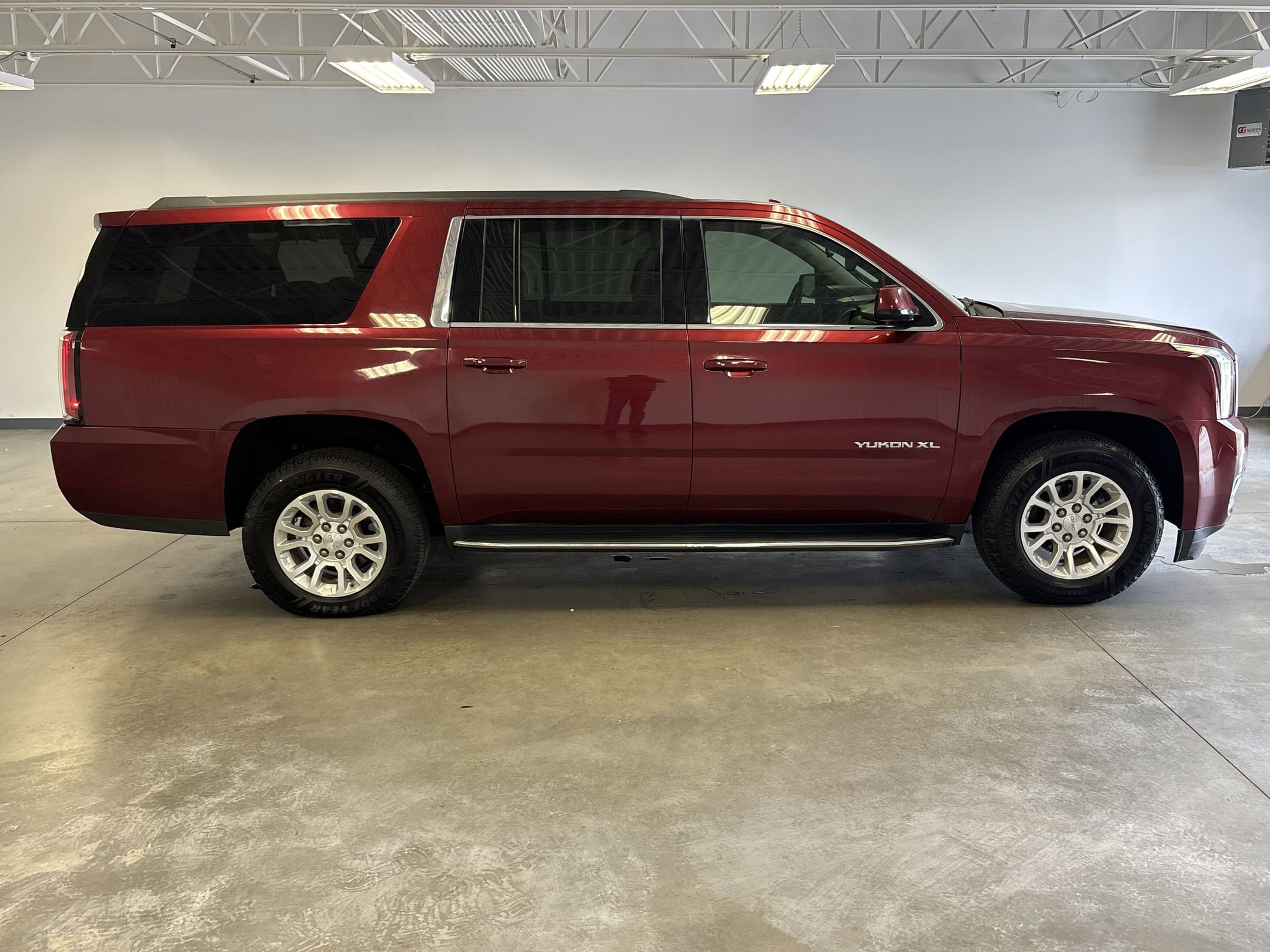 2019 Gmc Yukon XL SLT photo 6