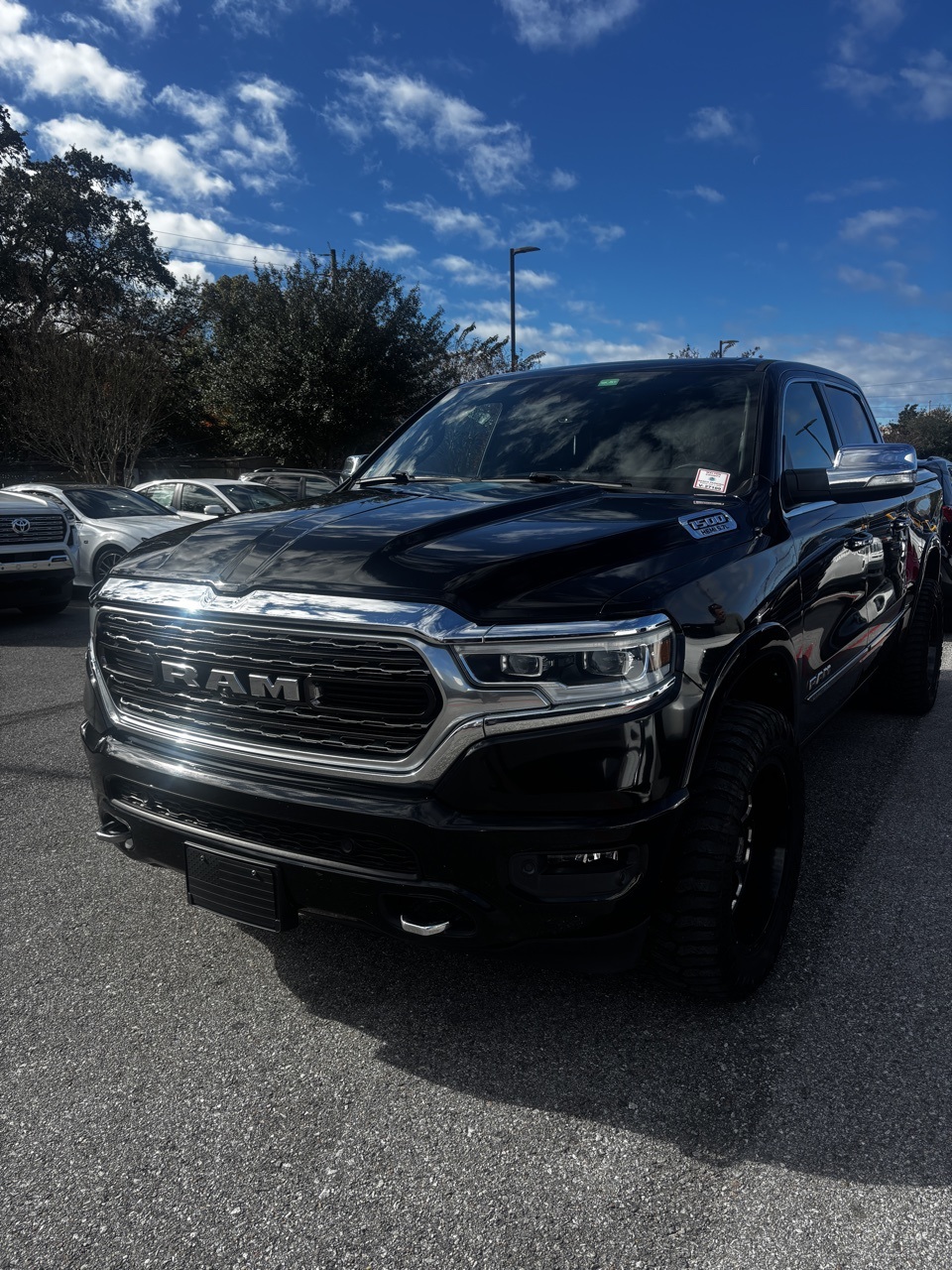 2019 RAM Ram 1500 Pickup Limited's photo