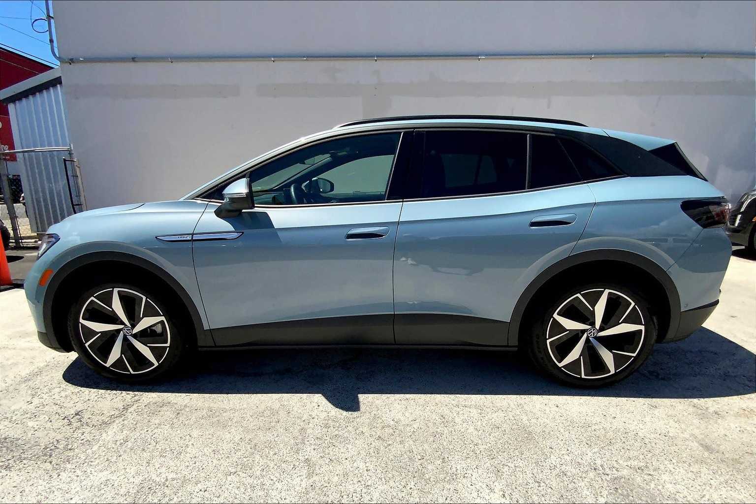 2025 Volkswagen ID.4 Pro S photo 4