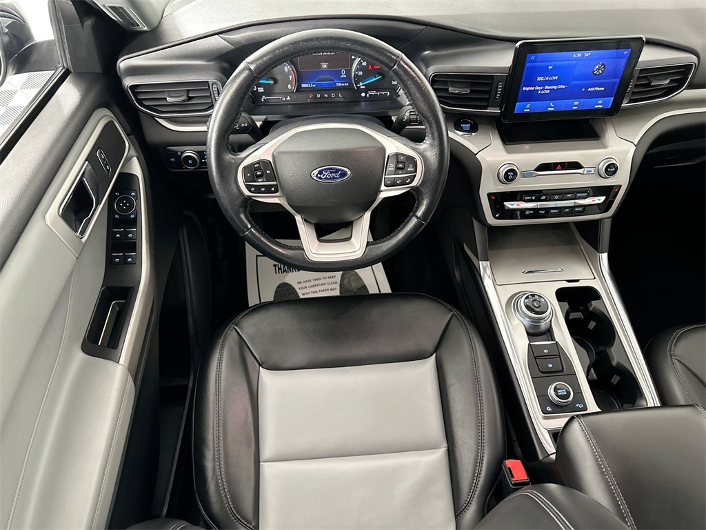 2022 Ford Explorer XLT photo 18
