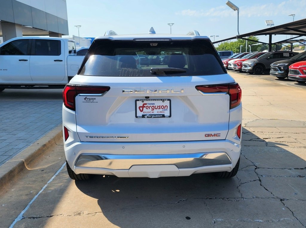 2026 Gmc Terrain Denali photo 2