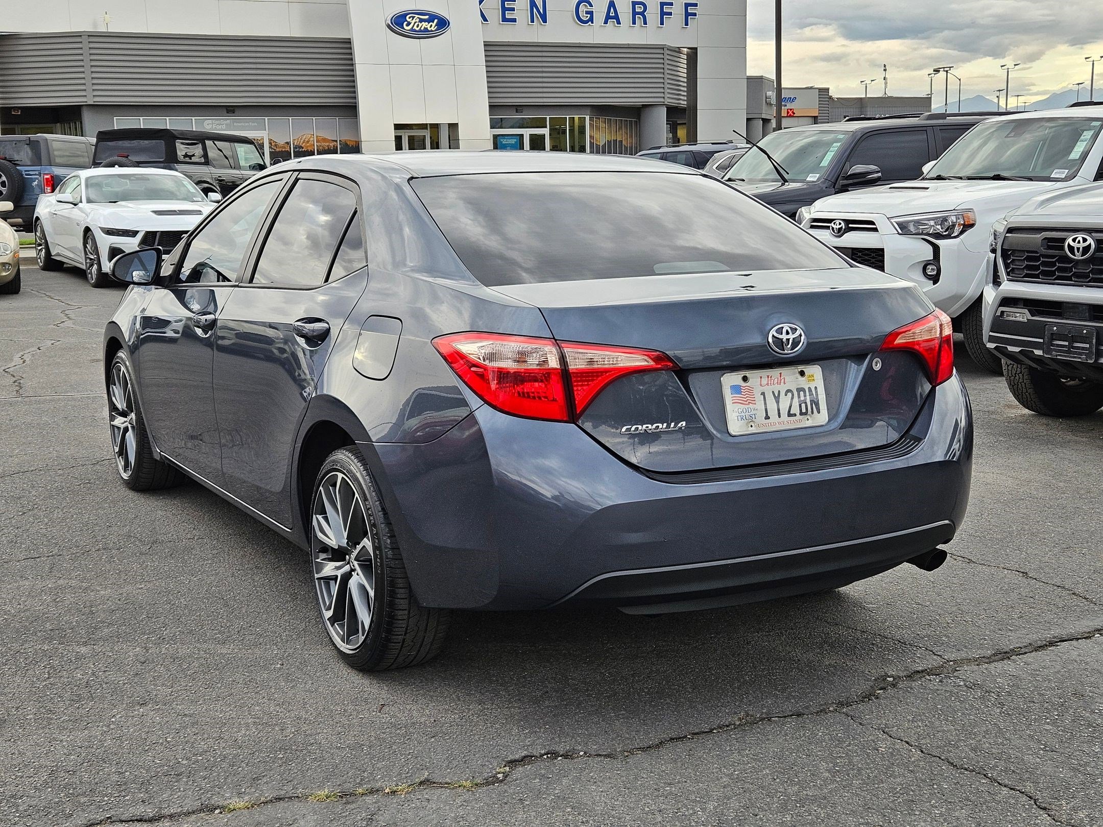 2018 Toyota Corolla L photo 5