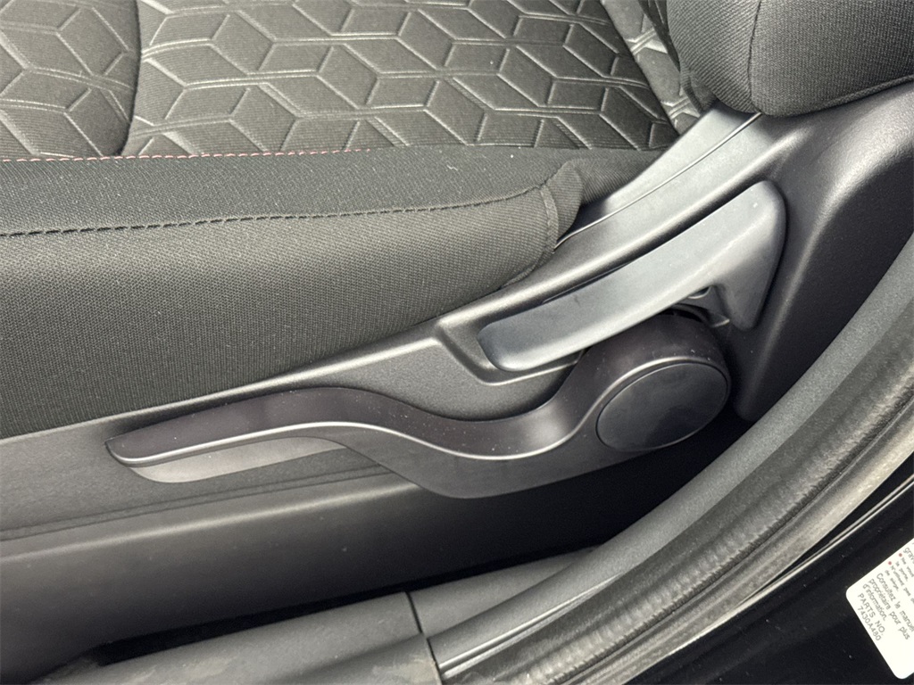 2025 Mitsubishi Outlander Sport ES SE LE photo 7