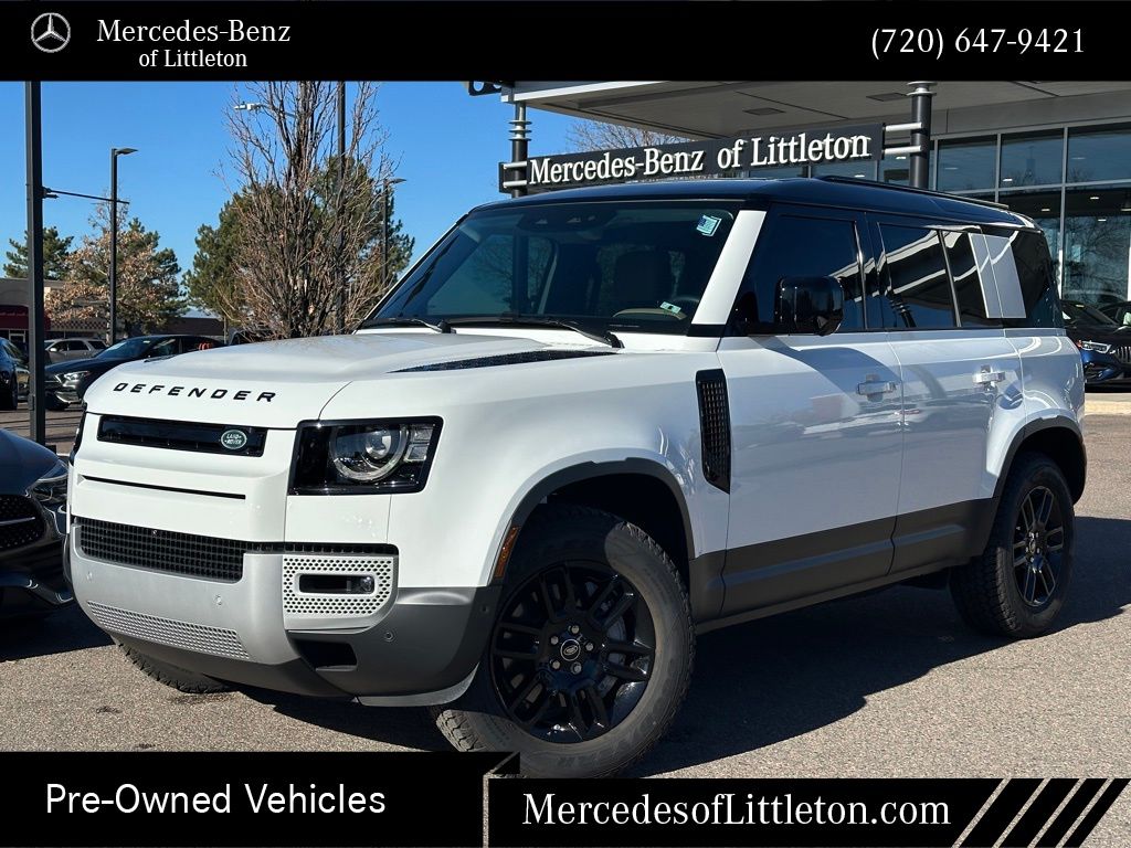 2025 Land Rover Defender S's photo