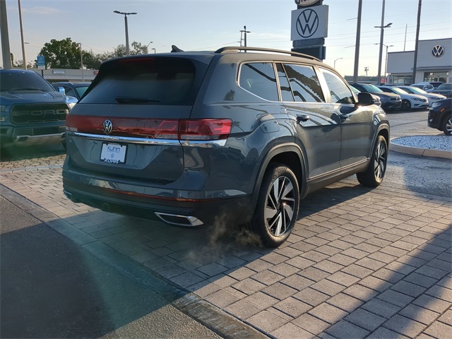2026 Volkswagen Atlas SE Technology photo 4