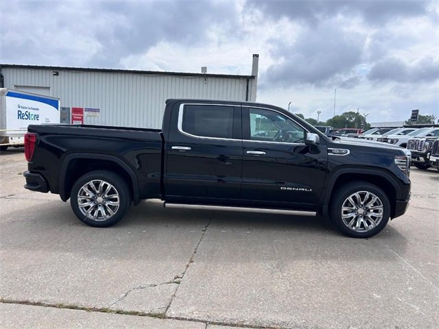 2026 Gmc Sierra 1500 Denali photo 2