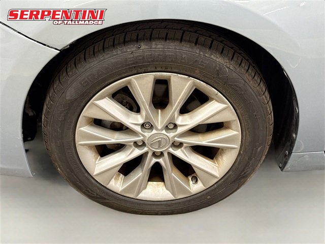 2014 Lexus ES 300h photo 26