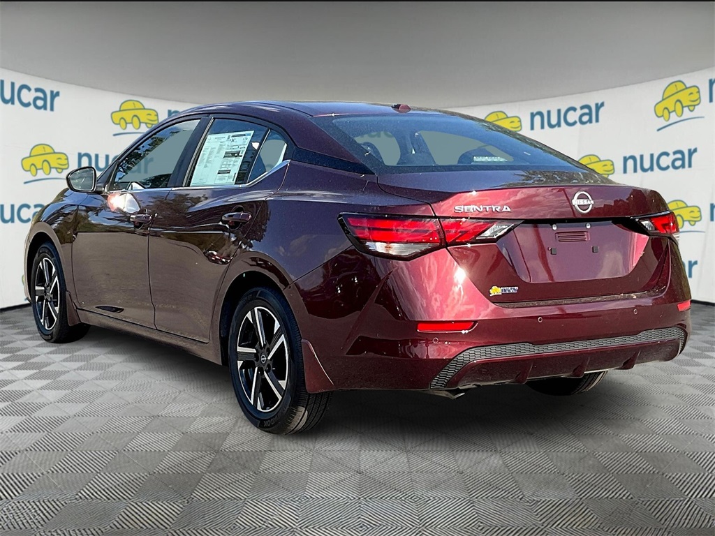 2025 Nissan Sentra SV photo 4