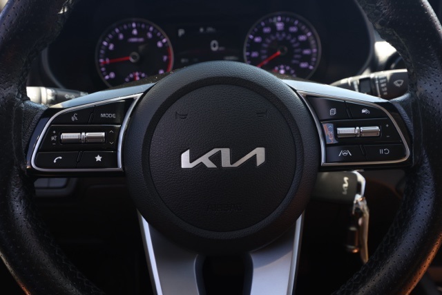 2023 Kia Forte LXS photo 19