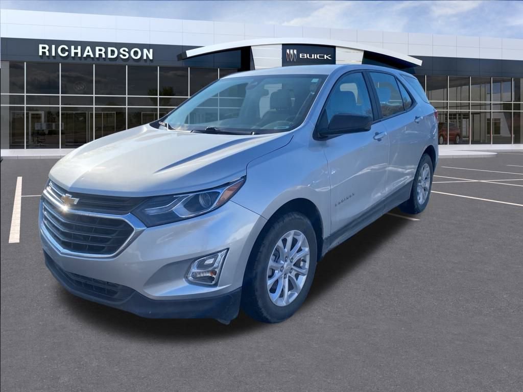 2020 Chevrolet Equinox LS's photo