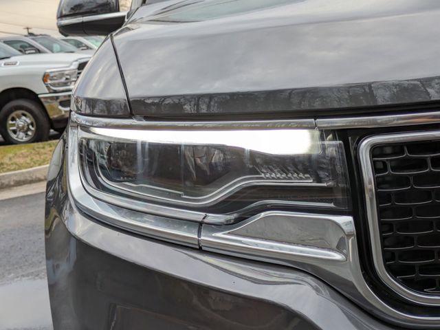2024 Jeep Wagoneer L Series III photo 8