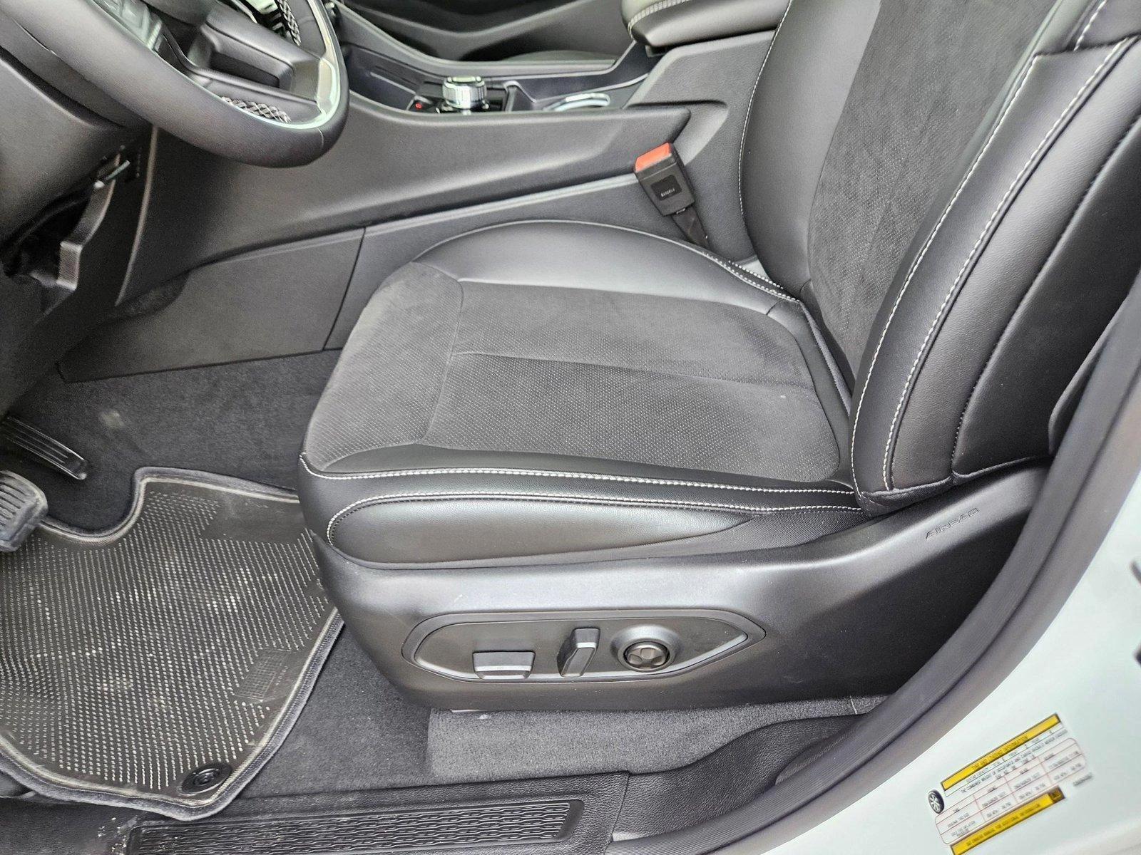 2025 Jeep Grand Cherokee Altitude X photo 4