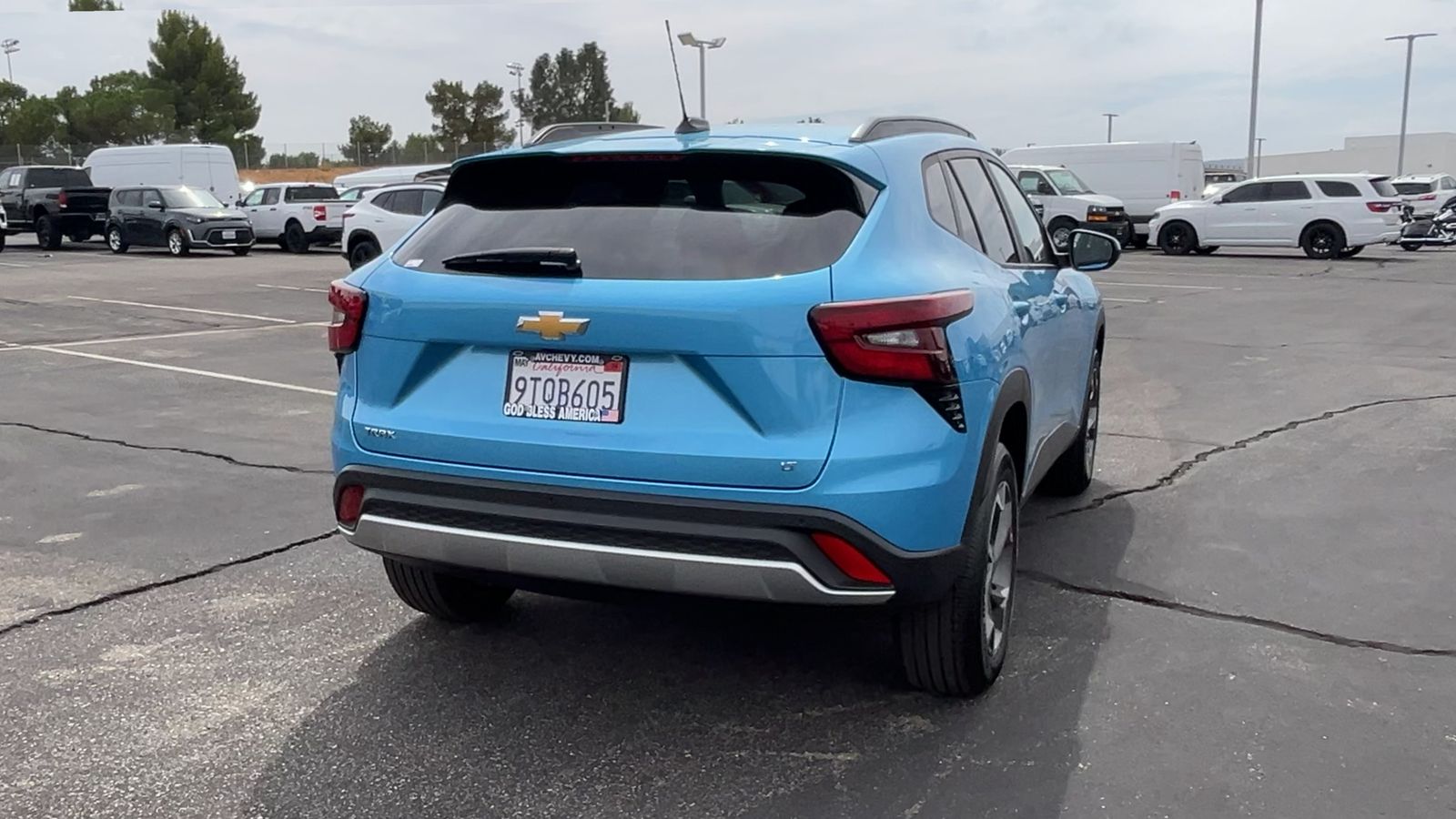2025 Chevrolet Trax LT photo 43