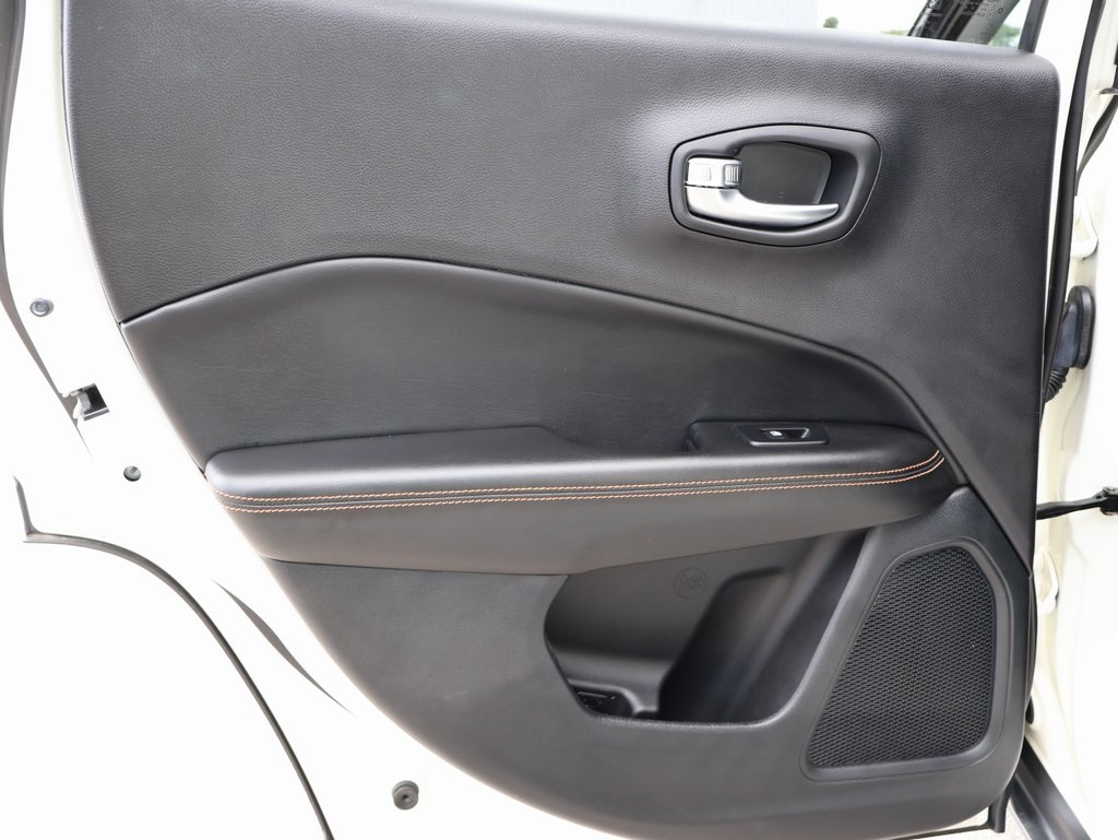 2018 Jeep Compass Limited photo 16