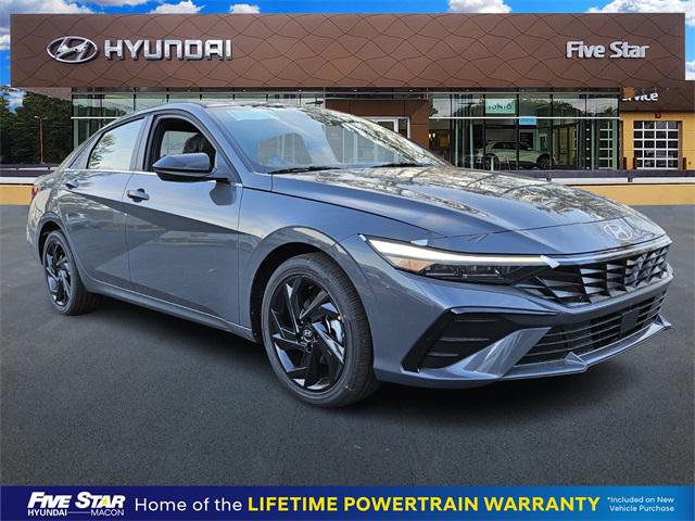 2026 Hyundai Elantra SEL's photo
