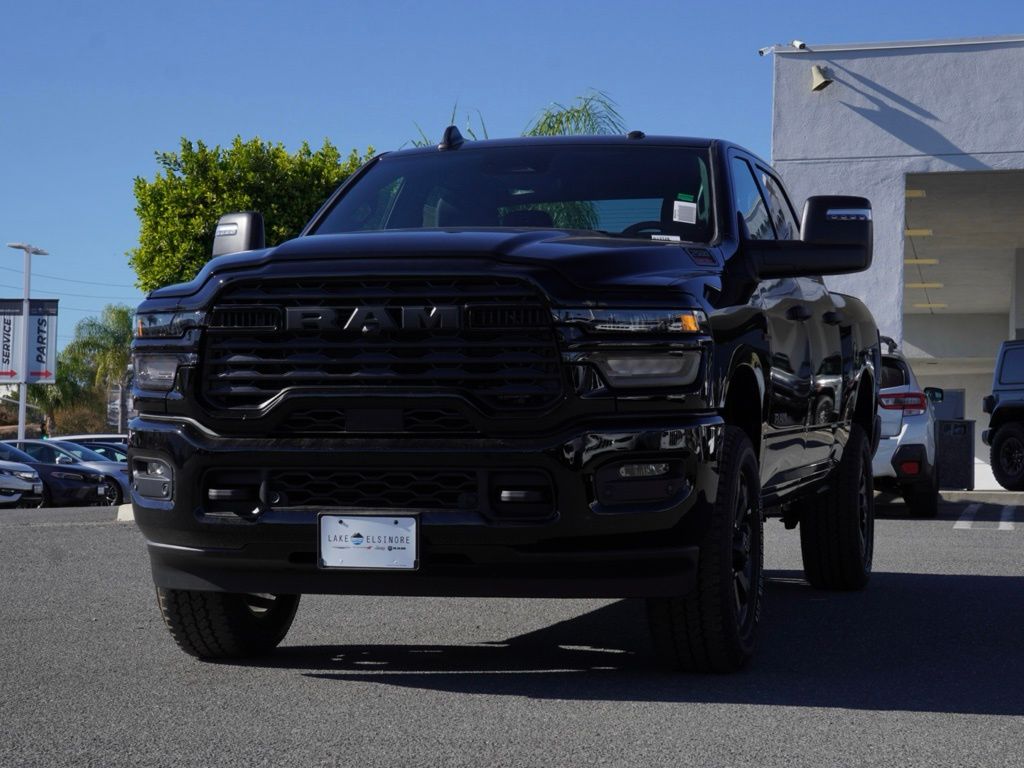 New 2026 Diamond Black Crystal Pearl-Coat Exterior Paint RAM Big Horn Night Edition image 8