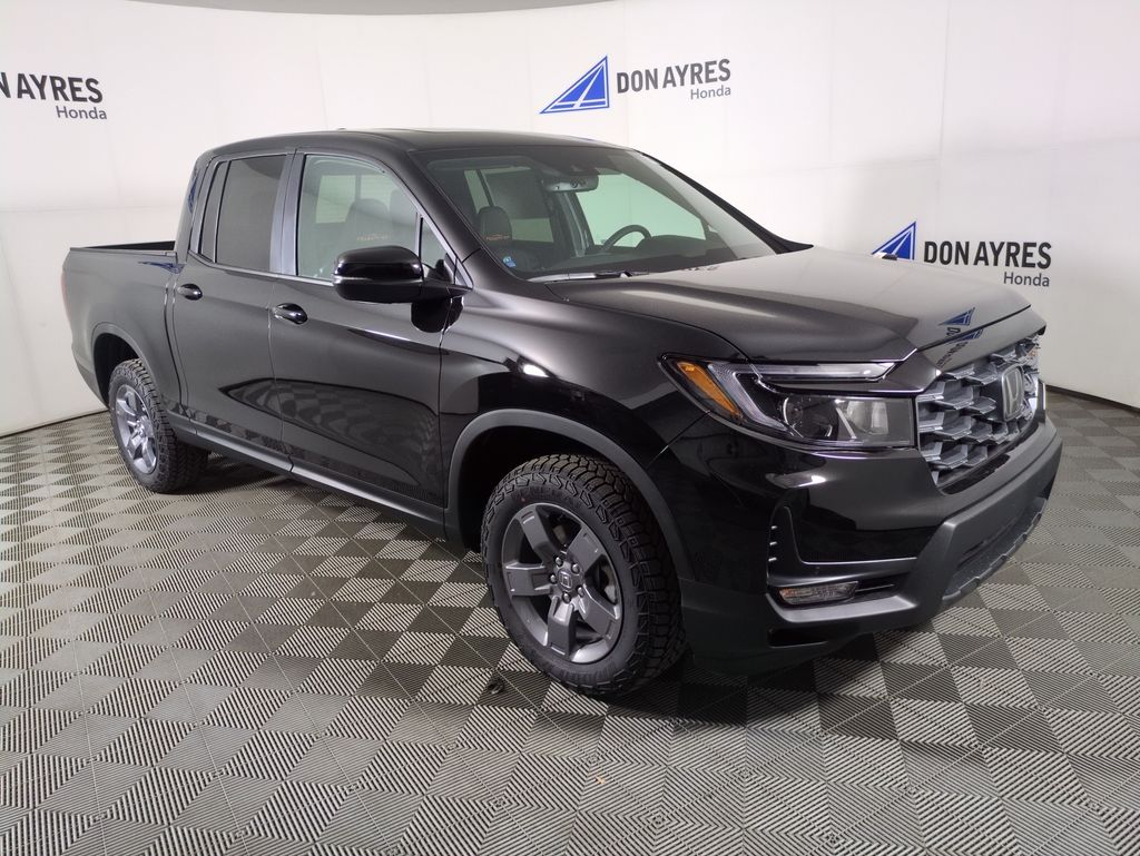 2025 Honda Ridgeline TrailSport photo 7