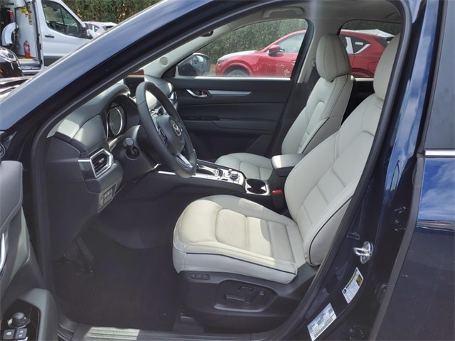 2025 Mazda CX-5 2.5 S Preferred photo 4