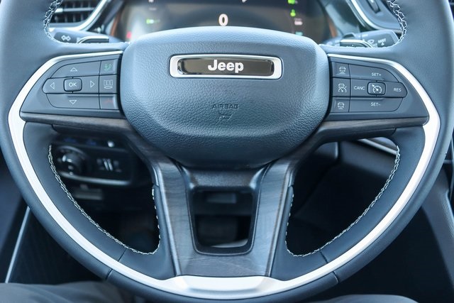 2024 Jeep Grand Cherokee 4xe photo 24