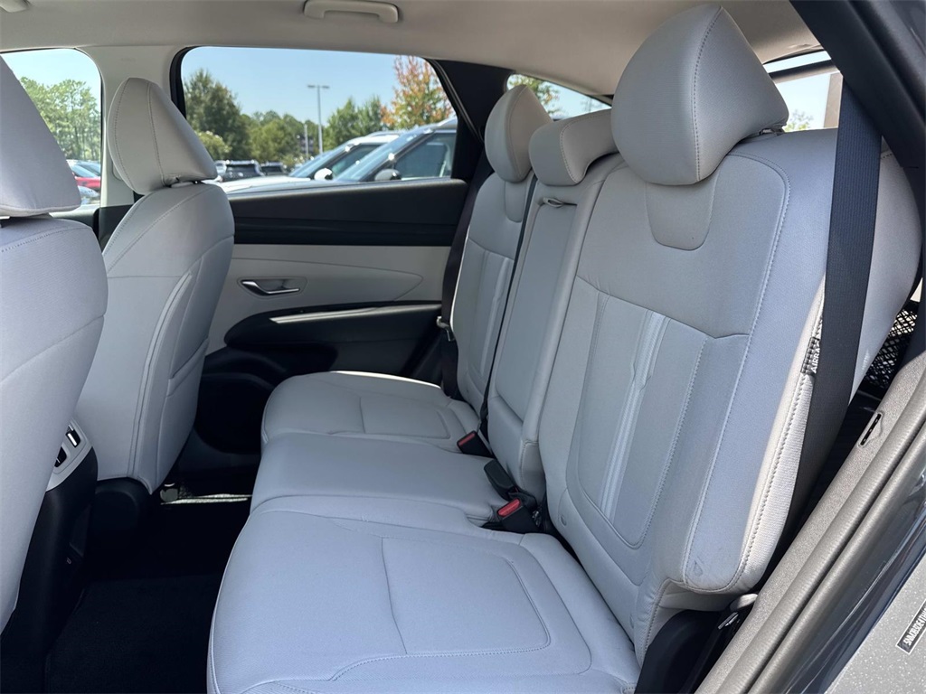 2026 Hyundai Tucson SEL photo 5