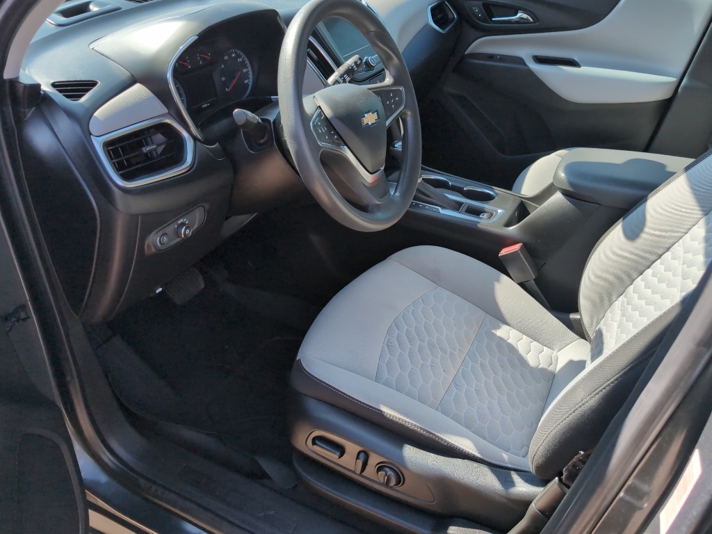 2021 Chevrolet Equinox LS photo 8