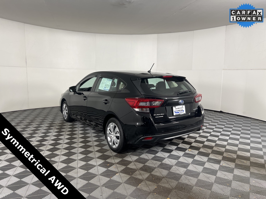 2023 Subaru Impreza Base photo 3