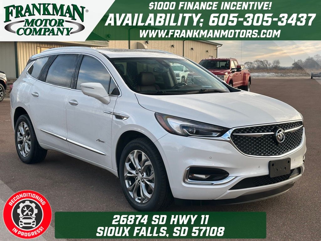 2021 Buick Enclave Avenir's photo