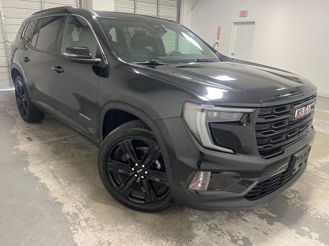 2024 GMC Acadia Elevation's photo