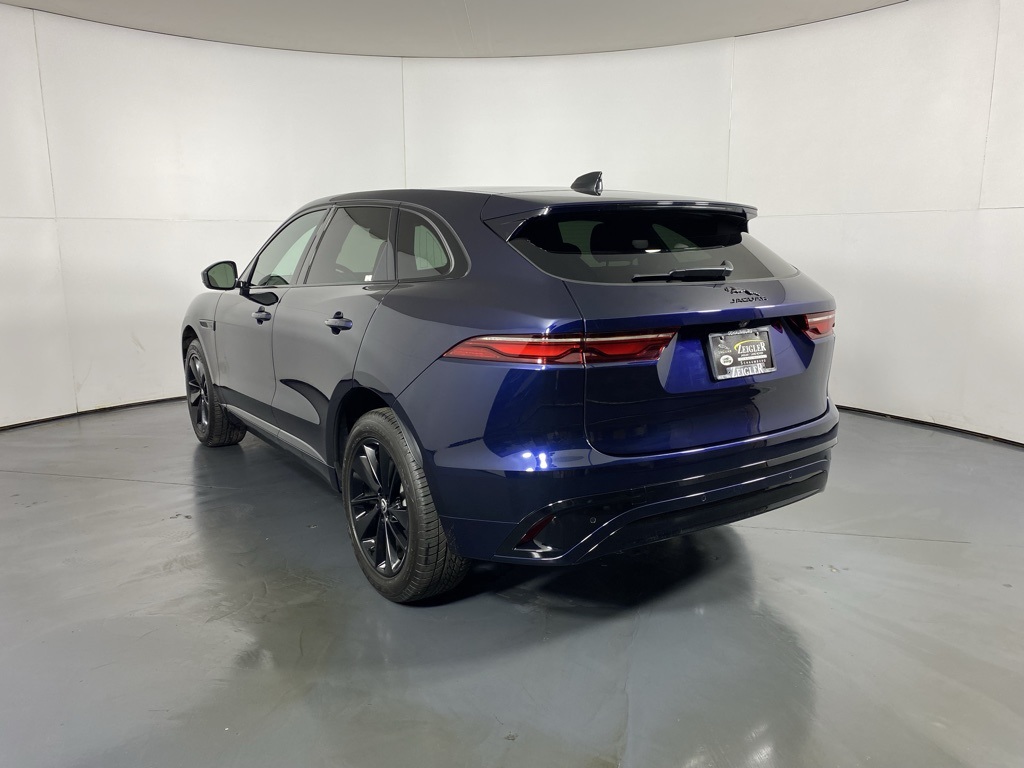 2025 Jaguar F-PACE P250 R-Dynamic S photo 4