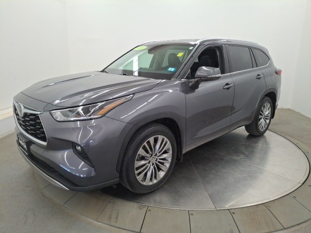2020 Toyota Highlander Platinum photo 3
