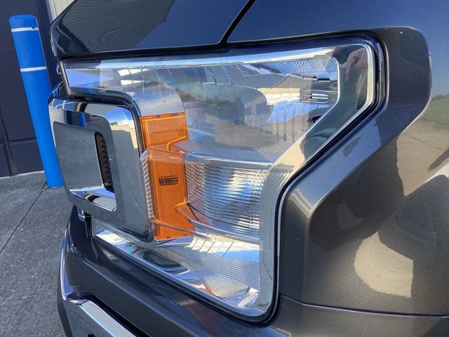 2018 Ford F-150 XLT photo 22