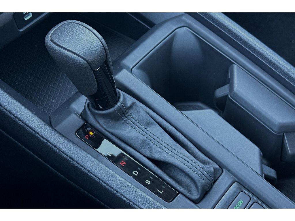 2025 Honda Accord LX photo 23