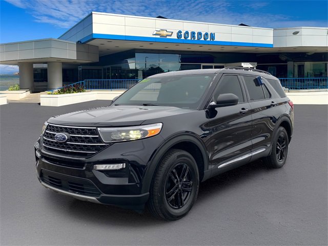 2022 Ford Explorer XLT's photo