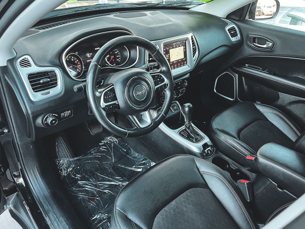 2019 Jeep Compass Latitude photo 23