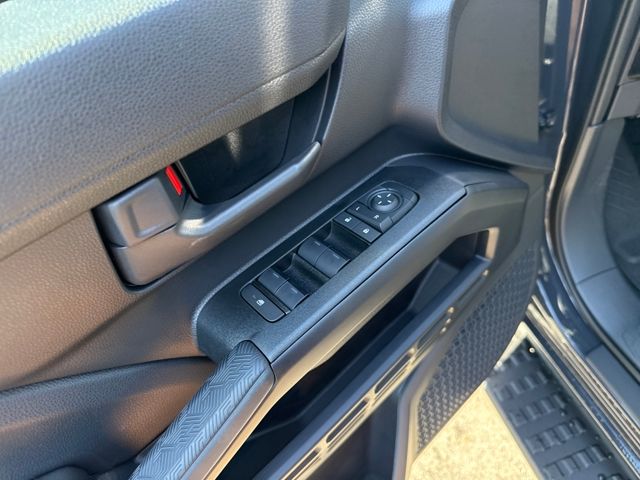 2025 Toyota 4Runner SR5 photo 7