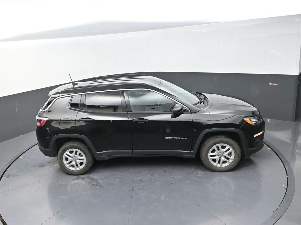 2021 Jeep Compass Sport photo 17