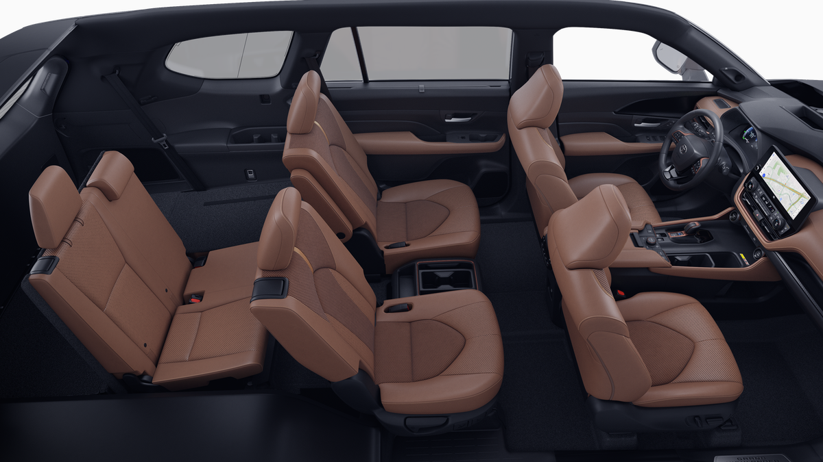 2026 Toyota Grand Highlander Hybrid MAX Platinum photo 3