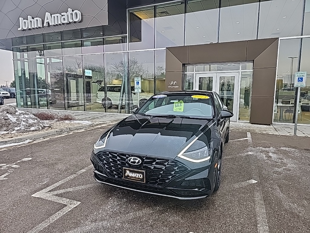 2023 Hyundai Sonata SEL Plus's photo