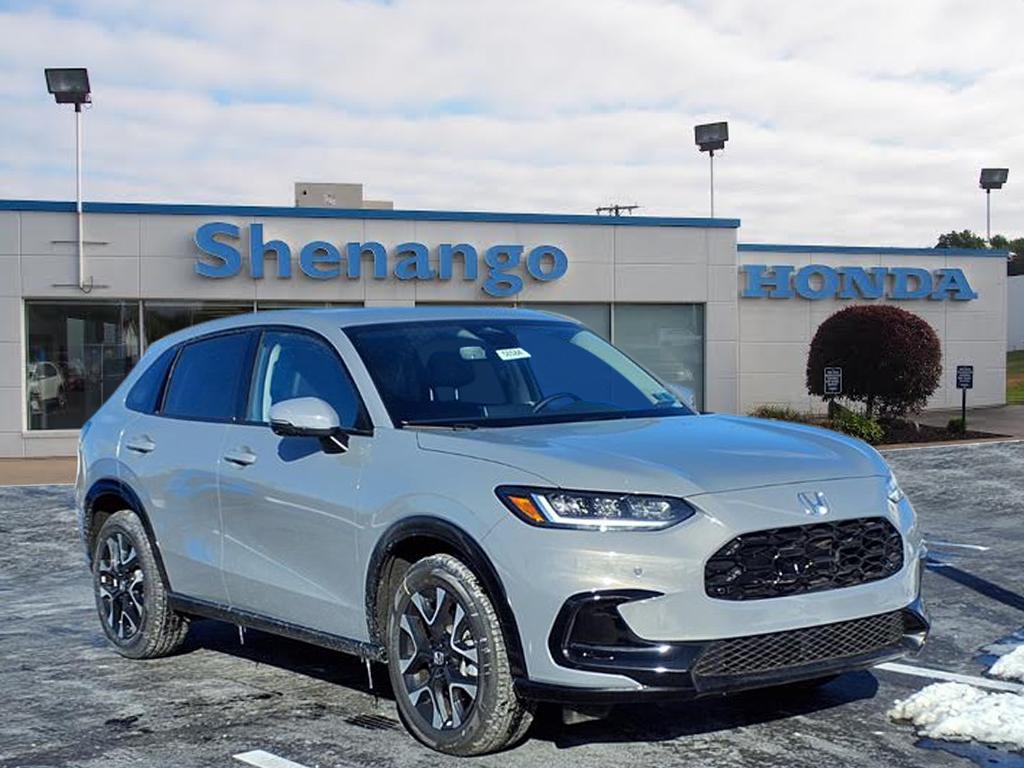 2026 Honda HR-V EX-L's photo