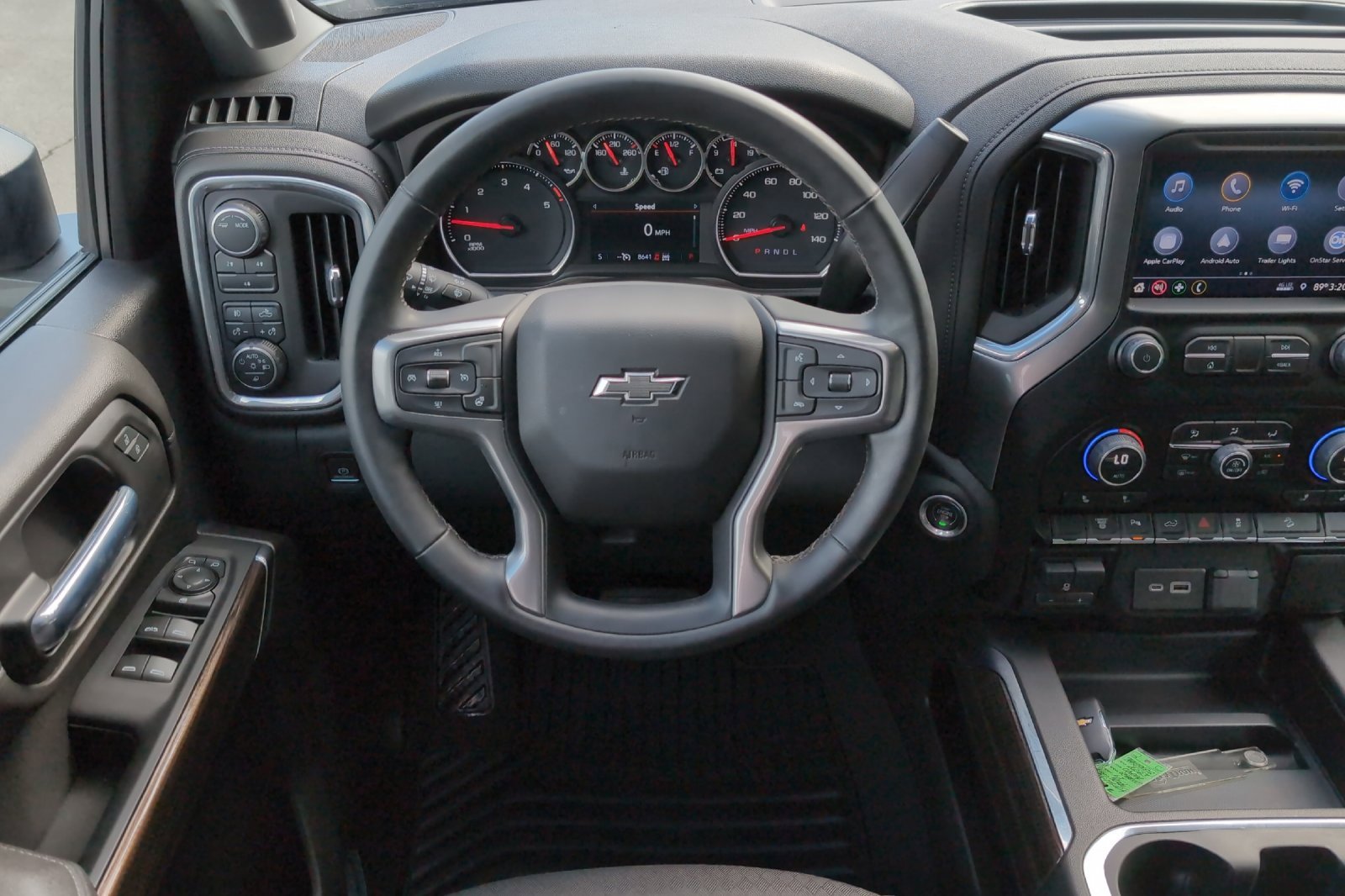 2023 Chevrolet Silverado LT photo 14