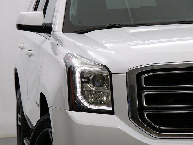 2016 Gmc Yukon SLE photo 4