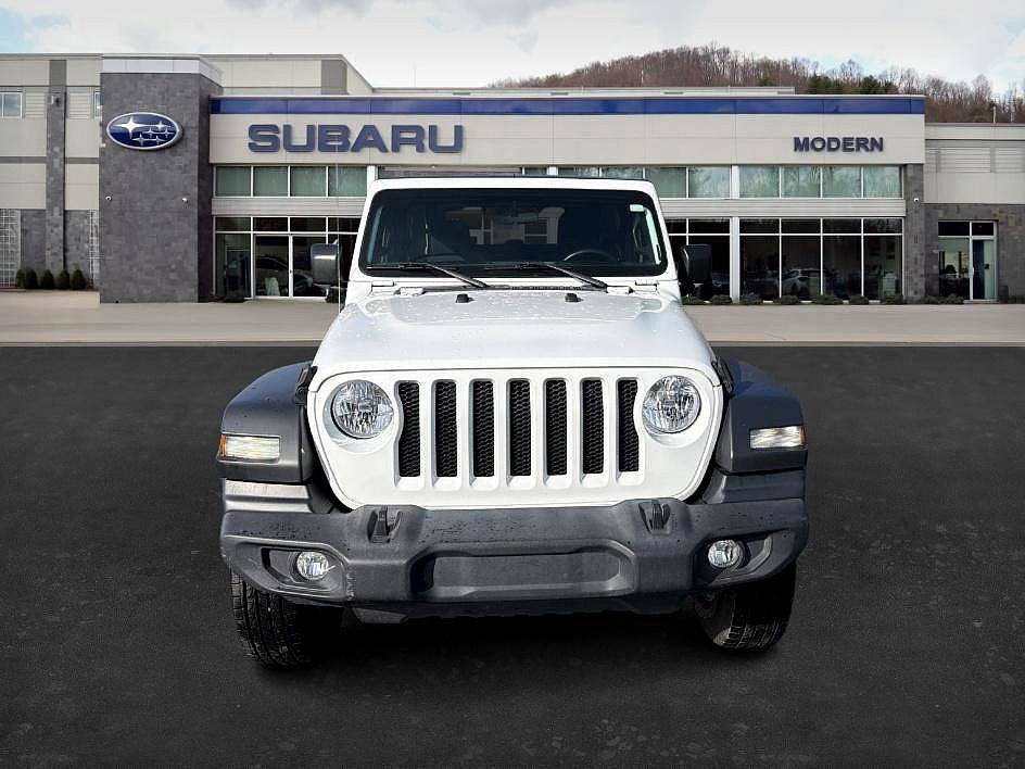 2019 Jeep Wrangler Sport S's photo