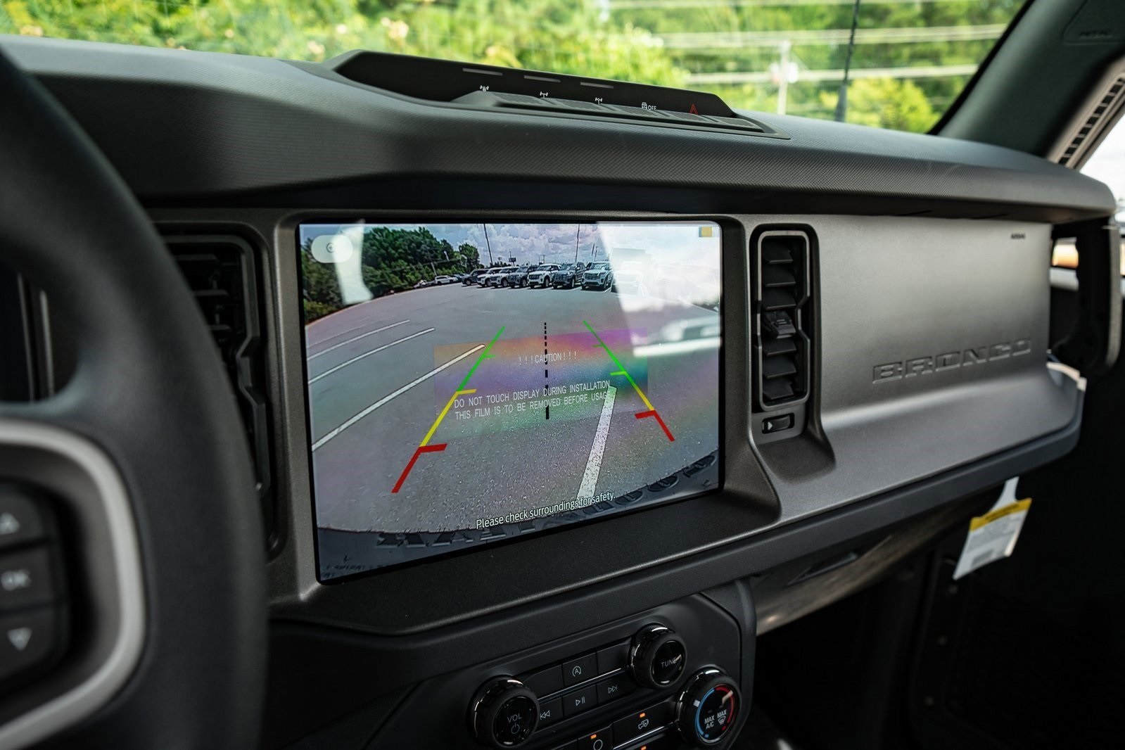 2025 Ford Bronco Base photo 20