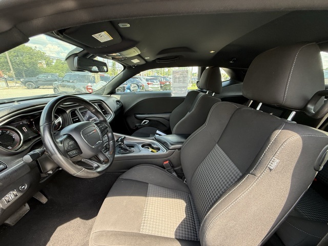 2022 Dodge Challenger GT photo 11