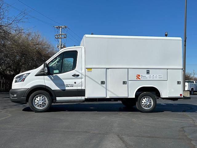 2024 Ford Transit photo 3