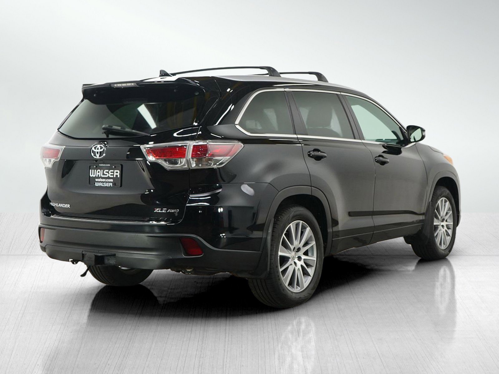 2015 Toyota Highlander XLE photo 4