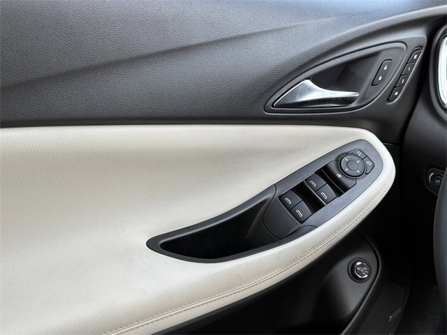 2024 Buick Encore GX Avenir photo 23